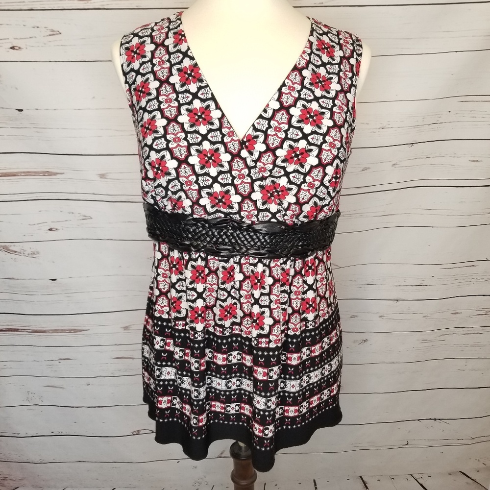 VENEZIA Sleeveless V-Neck Empire Waist Top 14/16